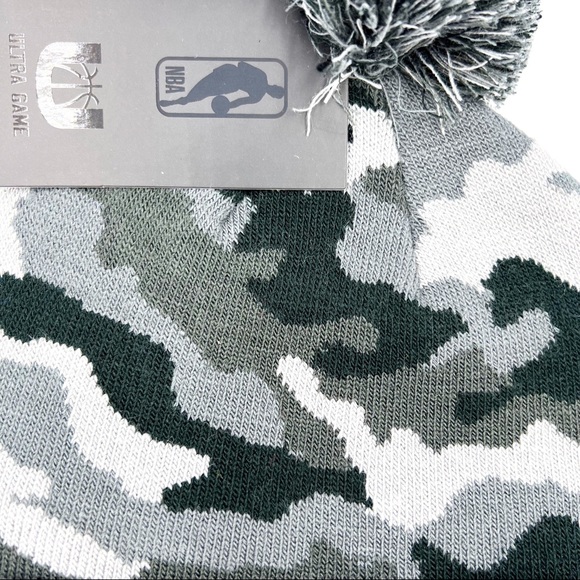 NBA Ultra Game Chicago Bulls Salute to Service Camouflage Winter Knit Cap Beanie - Picture 3 of 7